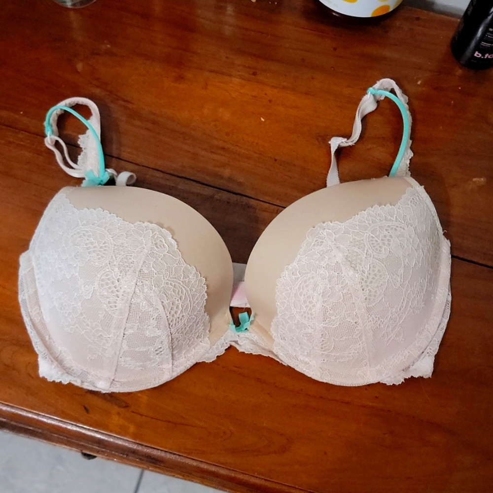 COPY - Victoria secret bra size 34 DD